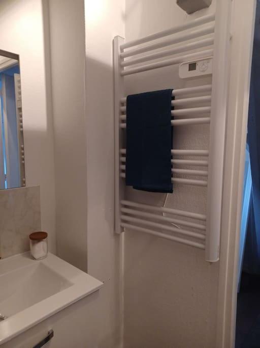 Le Citadin Aeroport Beauvais Paris Apartment Luaran gambar